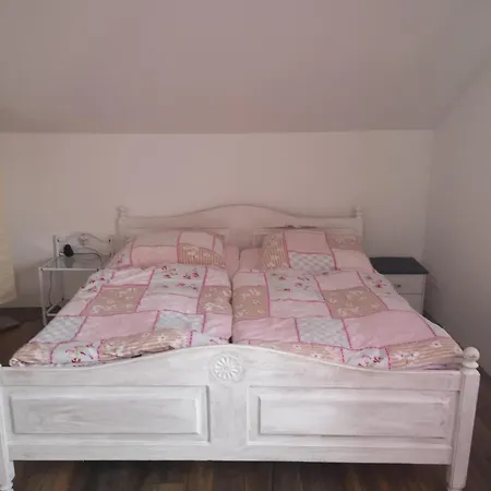 아파트 Landhaus Ferienwohnung *